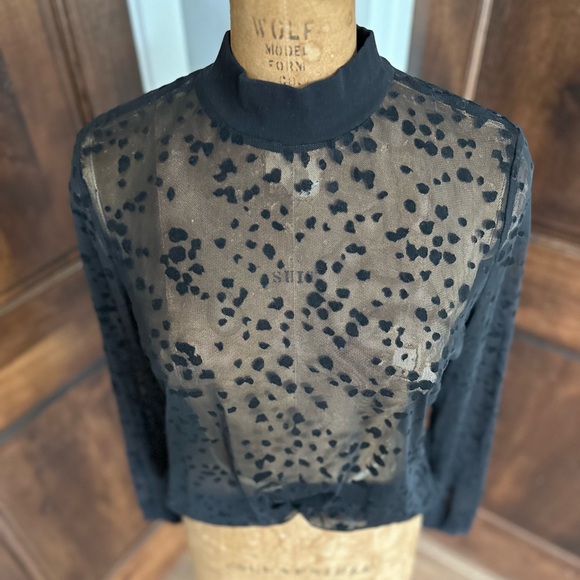 14th & Union Polkadot Mesh Mock-neck Top Women’s L - Picture 2 of 6